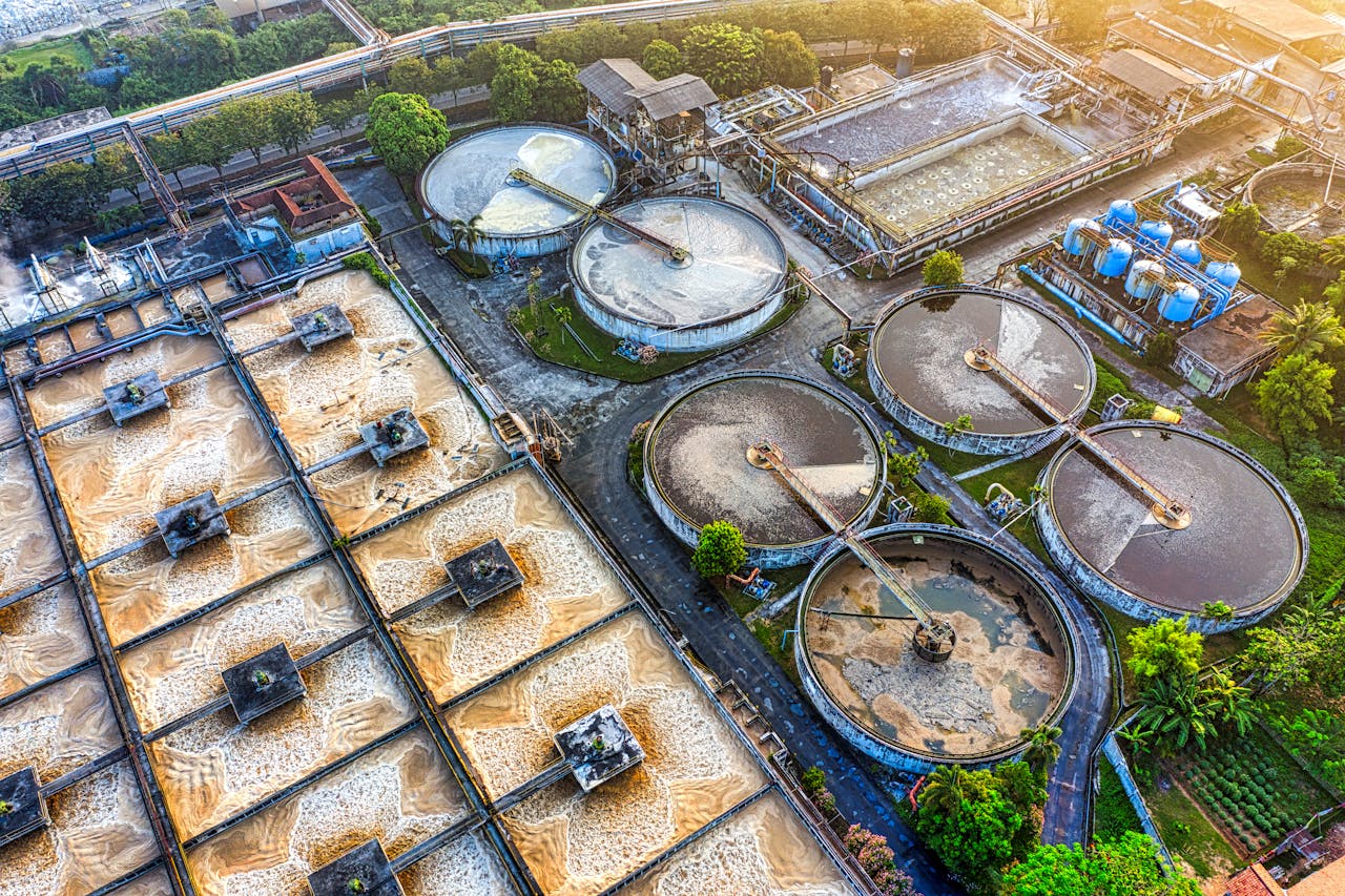 digital-01 High-angle view of a water treatment facility in Serang, Indonesia during daytime.